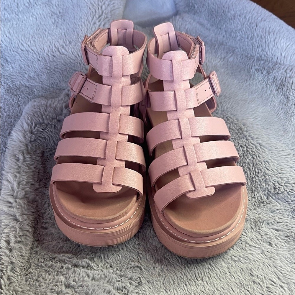 Chic Pink Platform Sandals…NYC